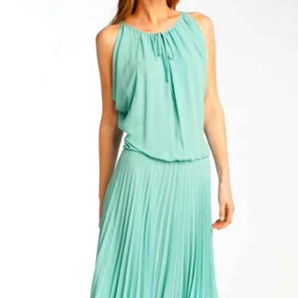 green emerald velvet dress Maxina Crossover Dress in Mint